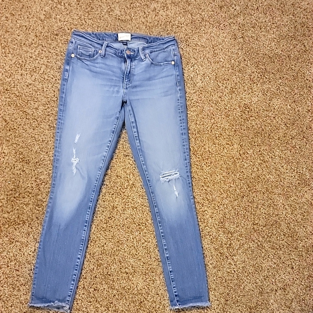 Universal Thread sz 6/28R Jeans